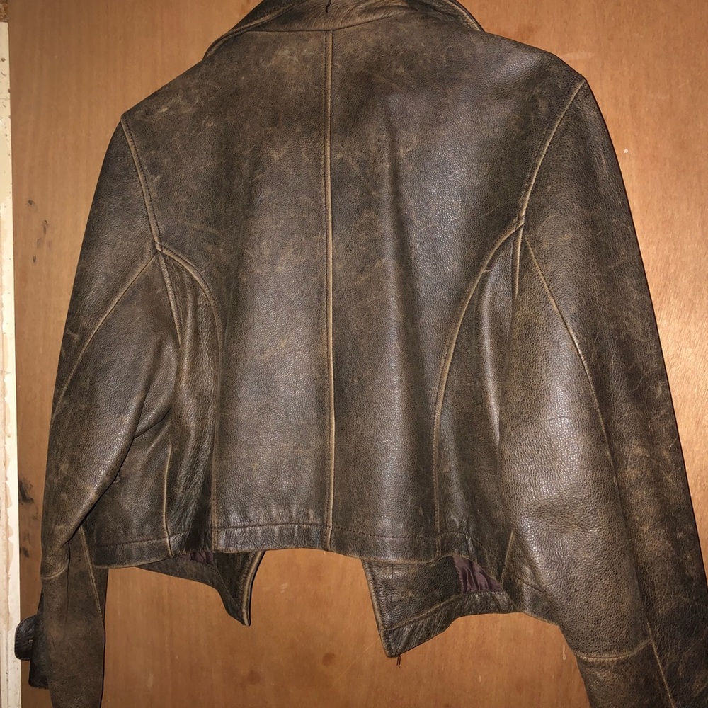 Jacket - Picture 4 of 4